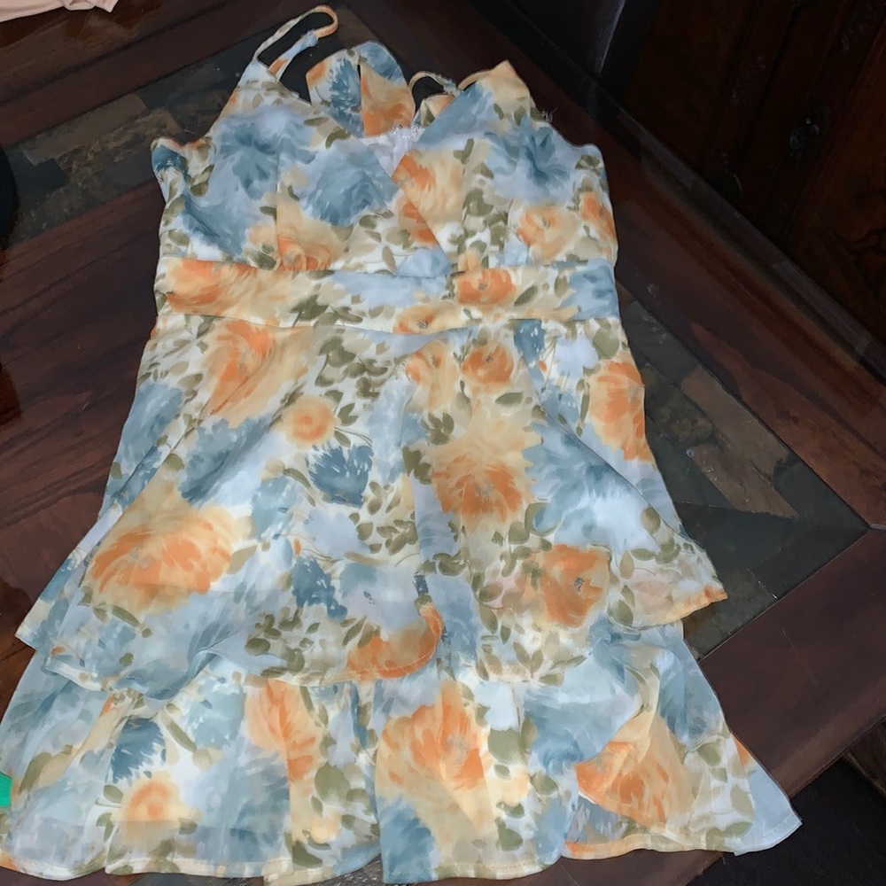 Worn once. Floral dress